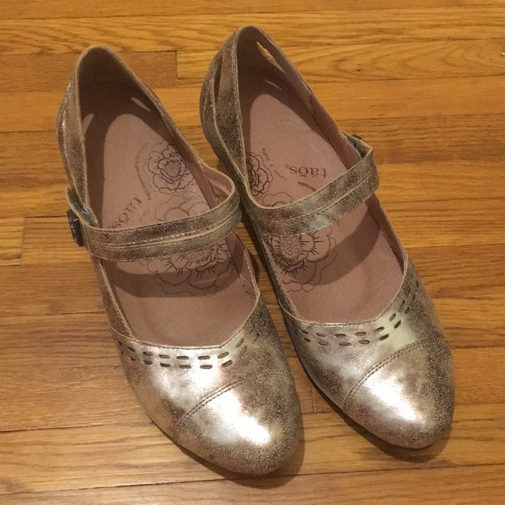 Taos Bronze/Silver Stunner Shoes Size 10